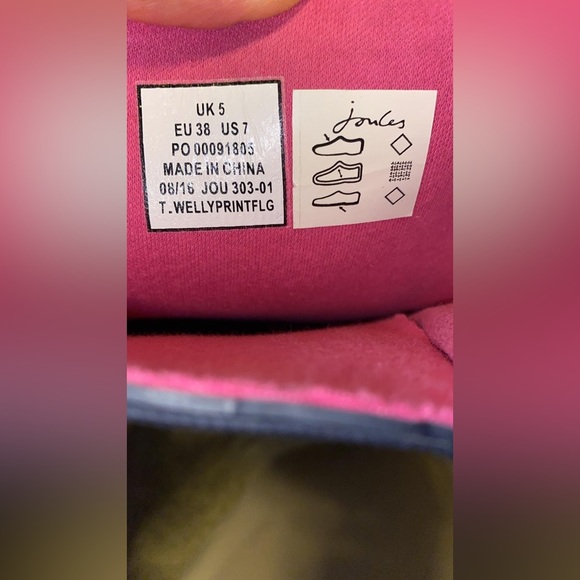 Lunar Spot Wellington - Picture 3 of 10